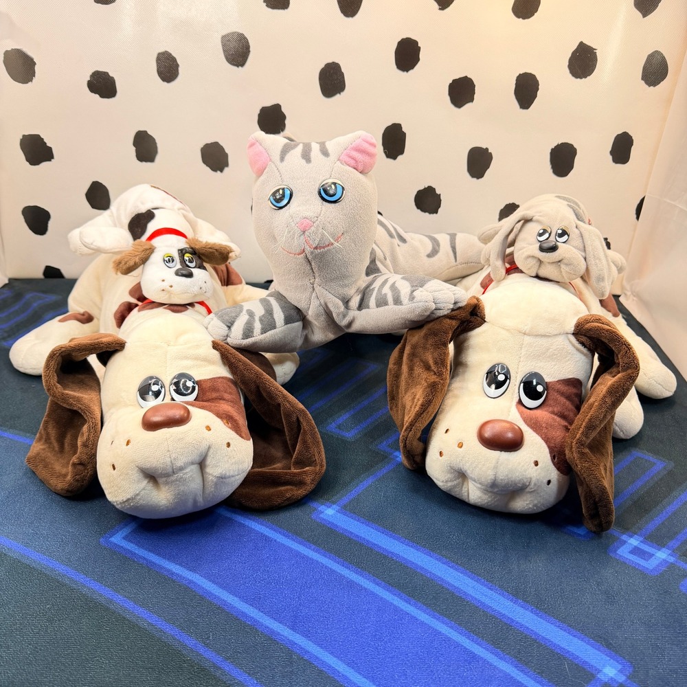 Pound Puppies & Vintage Pound Purries Cat Plush Lot of 4 Dogs 1 Kitten Grey